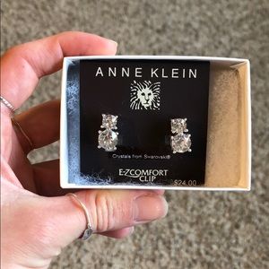 New with Tag Anne Klein clip on earrings
